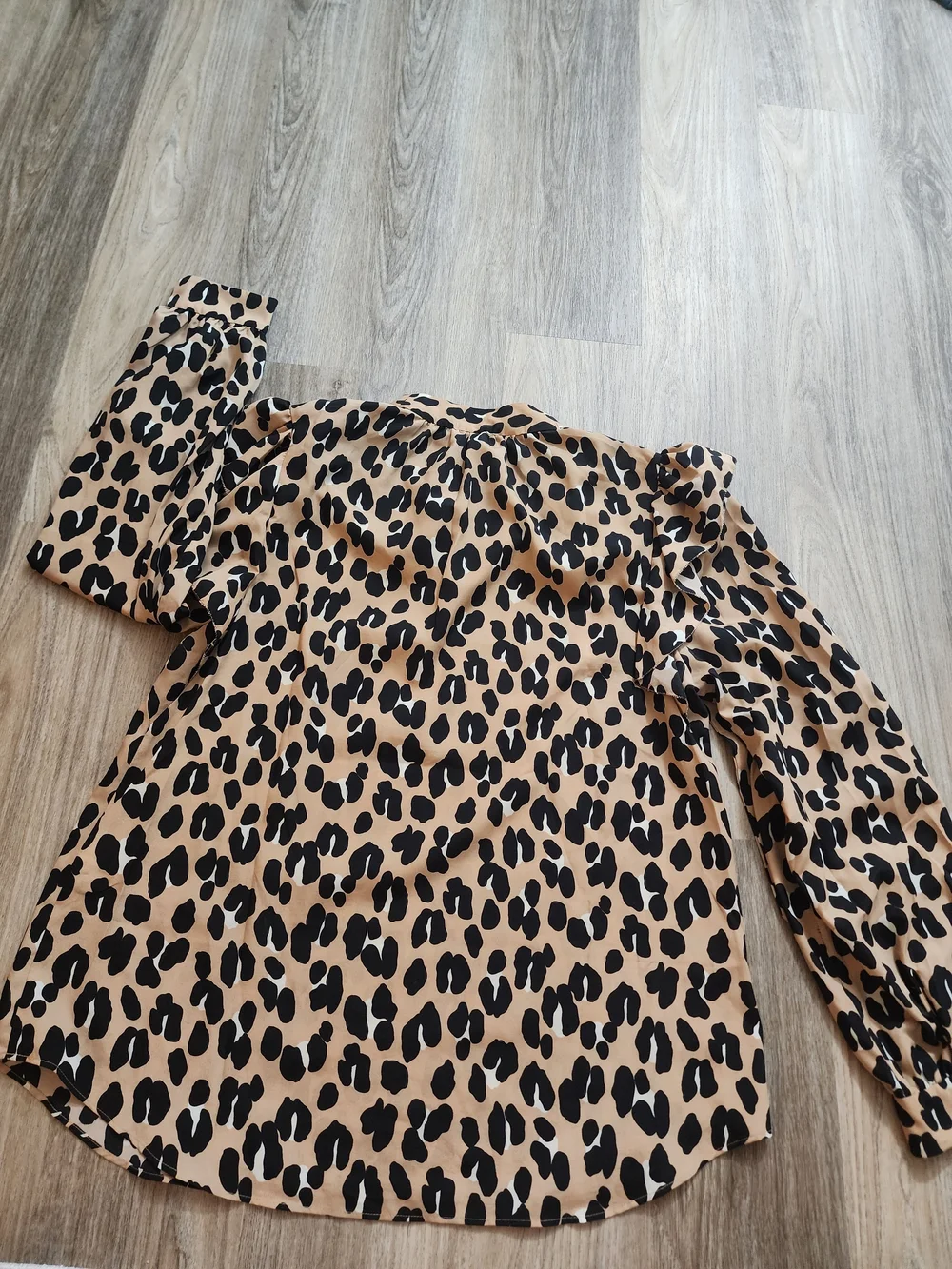 Kate Spade Leopard Print Pajama Top - Tan and Black